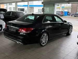 Mercedes-Benz E 200 Limousine AMG Line Navi Xenon Leder SHZ LM