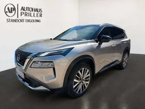 Nissan X-Trail 1.5 VC-T Tekna *20 Zoll/BOSE/PDC/PANO*