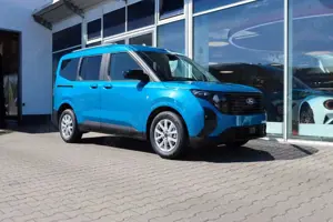 Ford Tourneo Courier Titanium 1.0 EcoB. AUTOMATIK