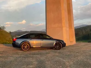 Audi A4 1.6