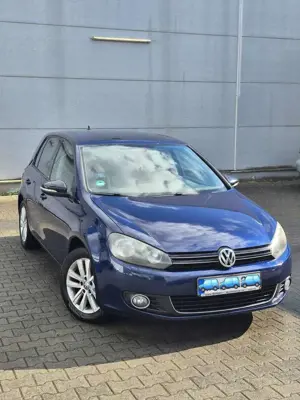 Volkswagen Golf 1.6 TDI DPF Style