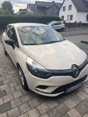 Renault Clio Life
