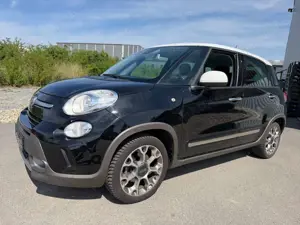 Fiat 500L Trekking Rock N Road Edition