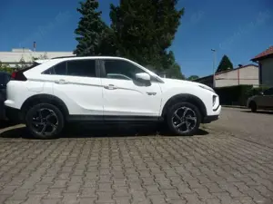 Mitsubishi Eclipse Cross Plug-in Hybrid PLUS 2.4 MIVEC 4WD