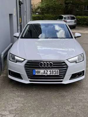 Audi A4 2.0 TDI ultra S tronic design
