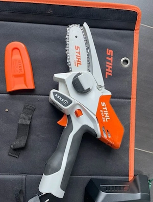 STIHL Akku-minikettensäge GTA26 Bild 5
