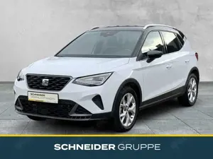 SEAT Arona FR 1.5 TSI 7-Gang-DSG +SHZ+NAVI+ALLWETTER+