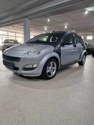 smart forFour forfour Basis 55 kW / 75PS Bild 4