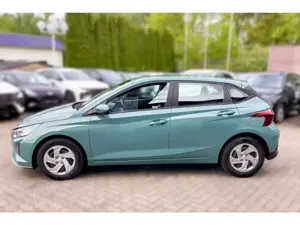 Hyundai i20 Select *Funktionspaket *Navi *Einparkhilfe hinten Bild 4