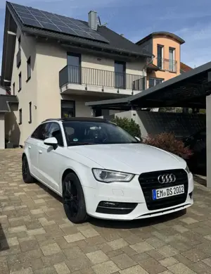 Audi A3 S Tronic Ambition mit Sportpaket