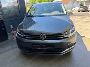 Volkswagen Touran Comfortline BMT/Panoramadach/Navi/1 Hand