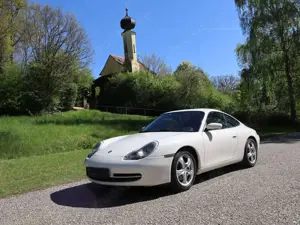 Porsche 996 911 Carrera 4