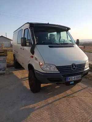 Mercedes-Benz Sprinter 416 CDI 4,6 t / 3.550 mm Igelhaut 4x4 - 3.5 Tonner