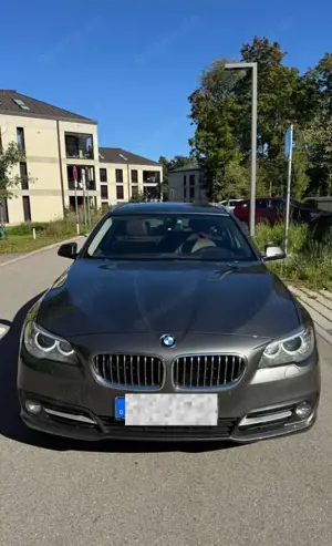 BMW 530 530d xDrive Touring Sport-Aut.