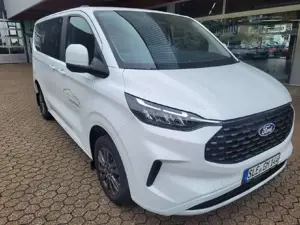 Ford Tourneo Custom 320 L1 Tourneo Titanium FWD