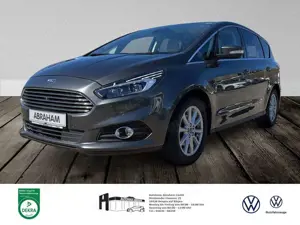 Ford S-Max 2.0 EcoBoost Titanium