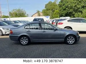 BMW 320 i Edition Sport*Aut.*NAVI*PDC*XENON*TEMPO Bild 4