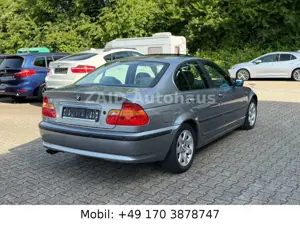BMW 320 i Edition Sport*Aut.*NAVI*PDC*XENON*TEMPO Bild 5