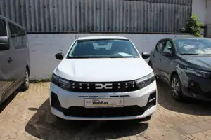 Dacia Sandero Essential SCe 65