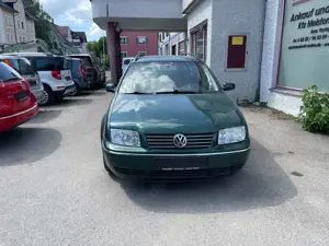 Volkswagen Bora Bora Variant Variant 1.6 Automatik Highline