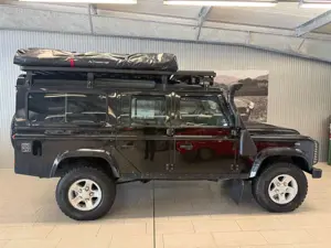 Land Rover Defender 110 SE Edition Station Wagon - Motor NEU