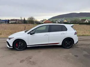 Volkswagen Golf VIII GTI Edition 50 VERFÜGBAR Bild 3