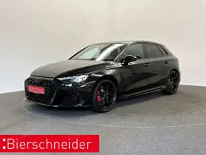 Audi RS3 Sportback PANO SPORTAGA MATRIX LEDER NAVI PDC+KAME
