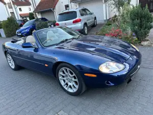 Jaguar XK8 XK8 Cabriolet/Klimaautomatik Deutsche Zulassung