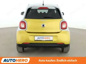 smart forFour 0.9 Turbo Basis passion Aut.*CAM*NAVI*SHZ*TEMPO* Bild 3