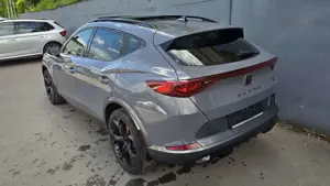 CUPRA Formentor 2.0 TSI VZ 4D DSG Pano/SSL/ACC/360* Bild 3