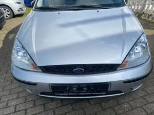 Ford Focus Focus Fließheck  3-Türer Ambiente