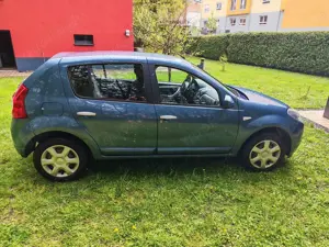 Dacia Sandero Laureate