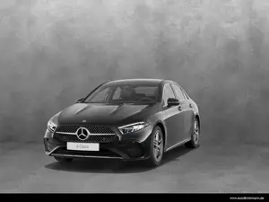 Mercedes-Benz A 180 A 180 Limousine AMG Line/LED/KAMERA/SPURHALTE SHZ Bild 2
