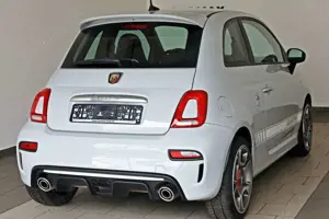 Abarth 500 595 Kit ESTETICO ,Navi, MirrorLink, LM19"+WR Bild 2