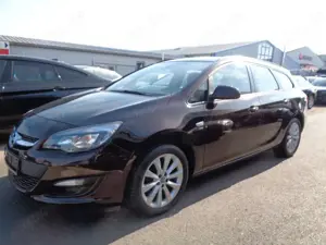 Opel Astra J Sports Tourer Active°LenkradSitzhz°Temp