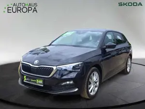 Skoda Scala 1.0 TSI Clever AHK KlimaA Kam SmartLink SHZ PDC LE