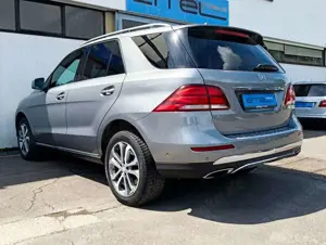 Mercedes-Benz GLE 500 e 4Matic Panorama Leder Navi LED Bild 4