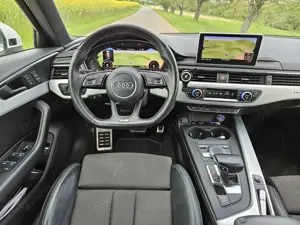 Audi A4 quattro sport