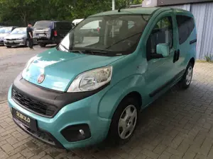 Fiat Qubo 1.3 Lounge/Autom/40Tkm/Behindertengerecht !