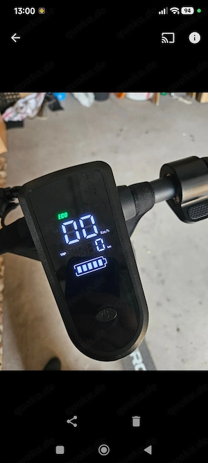 E- Scooter schwarz Bild 4