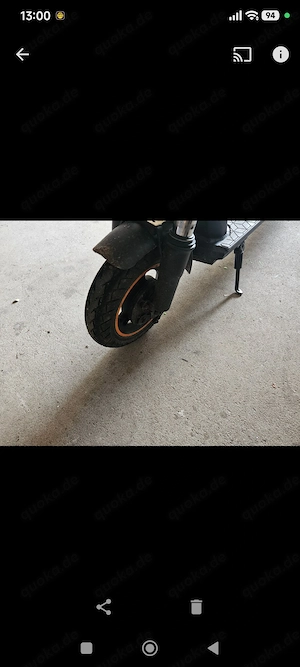 E- Scooter schwarz Bild 3