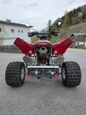 Suzuki LT -R 450 Quad Bild 5