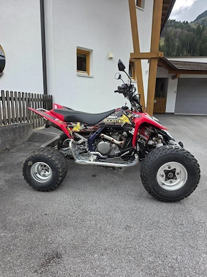 Suzuki LT -R 450 Quad Bild 2