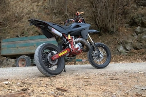  Originale  !Husqvarna SMS 2009 125ccm  2Takter  Bild 3