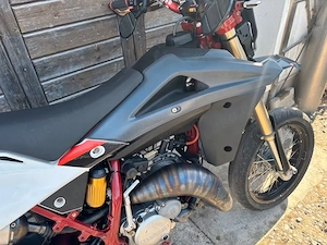 Originale  !Husqvarna SMS 2009 125ccm  2Takter  Bild 4