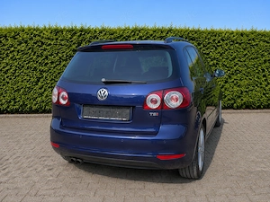 Vw Golf Plus 122PS Tüv Neu LIFE Edition Bild 2