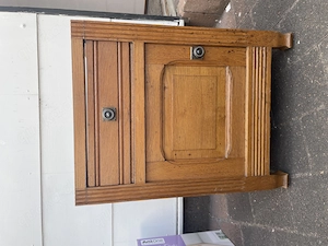 Nachtisch Schrank upcycling