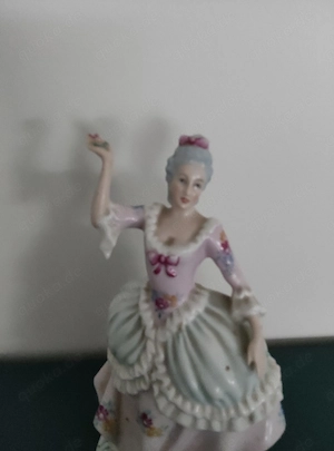 Figur Royal Dux, Tänzerin