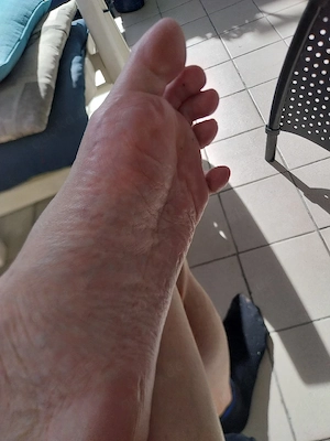 Große Füsse? Lust auf geleckt werden?