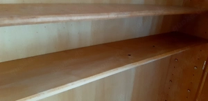 Handgeschreinerter Holz massiv Medizinschrank 